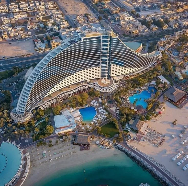 Luxury Hotel